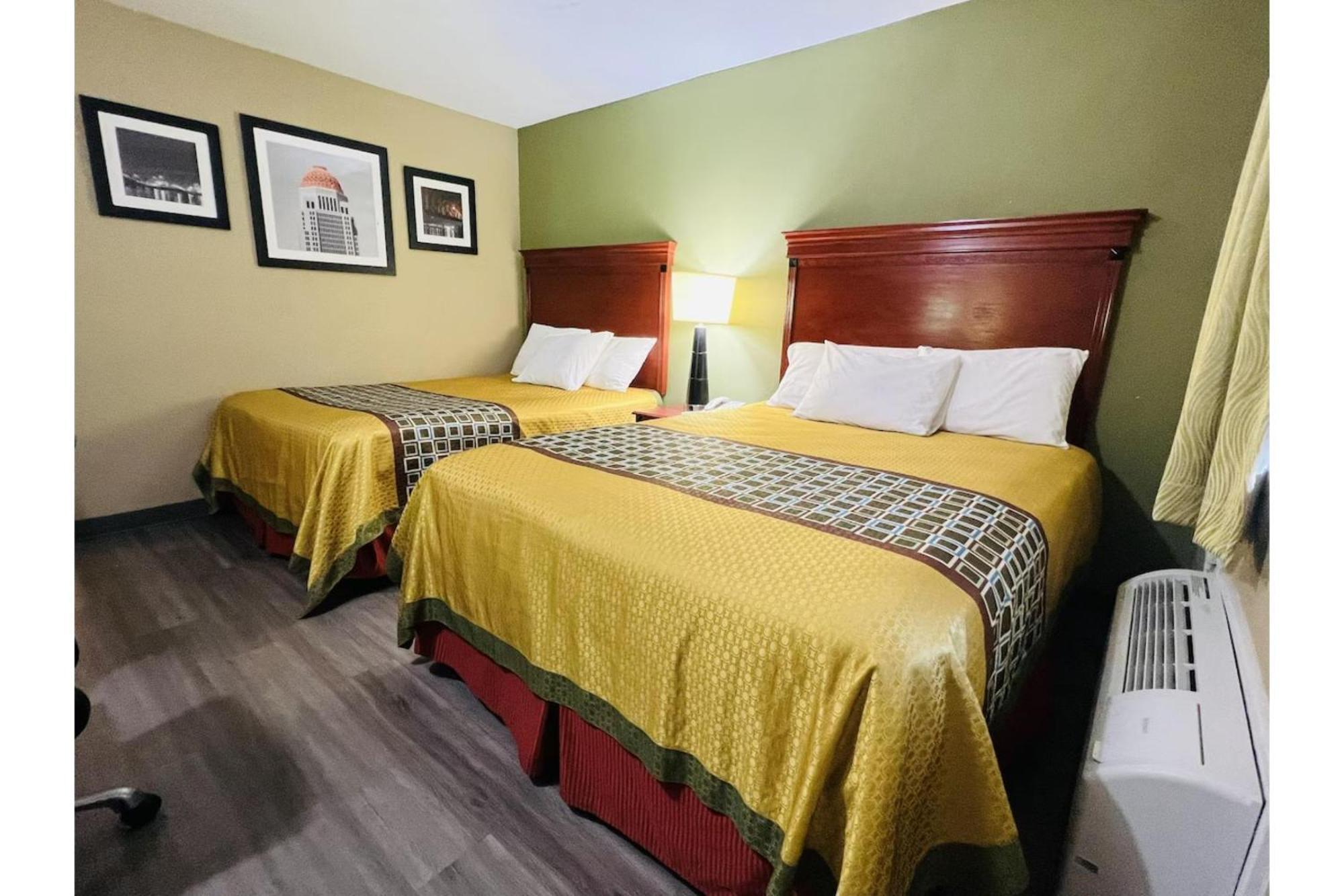Deluxe Inn & Suites By Oyo Miami Ok Esterno foto